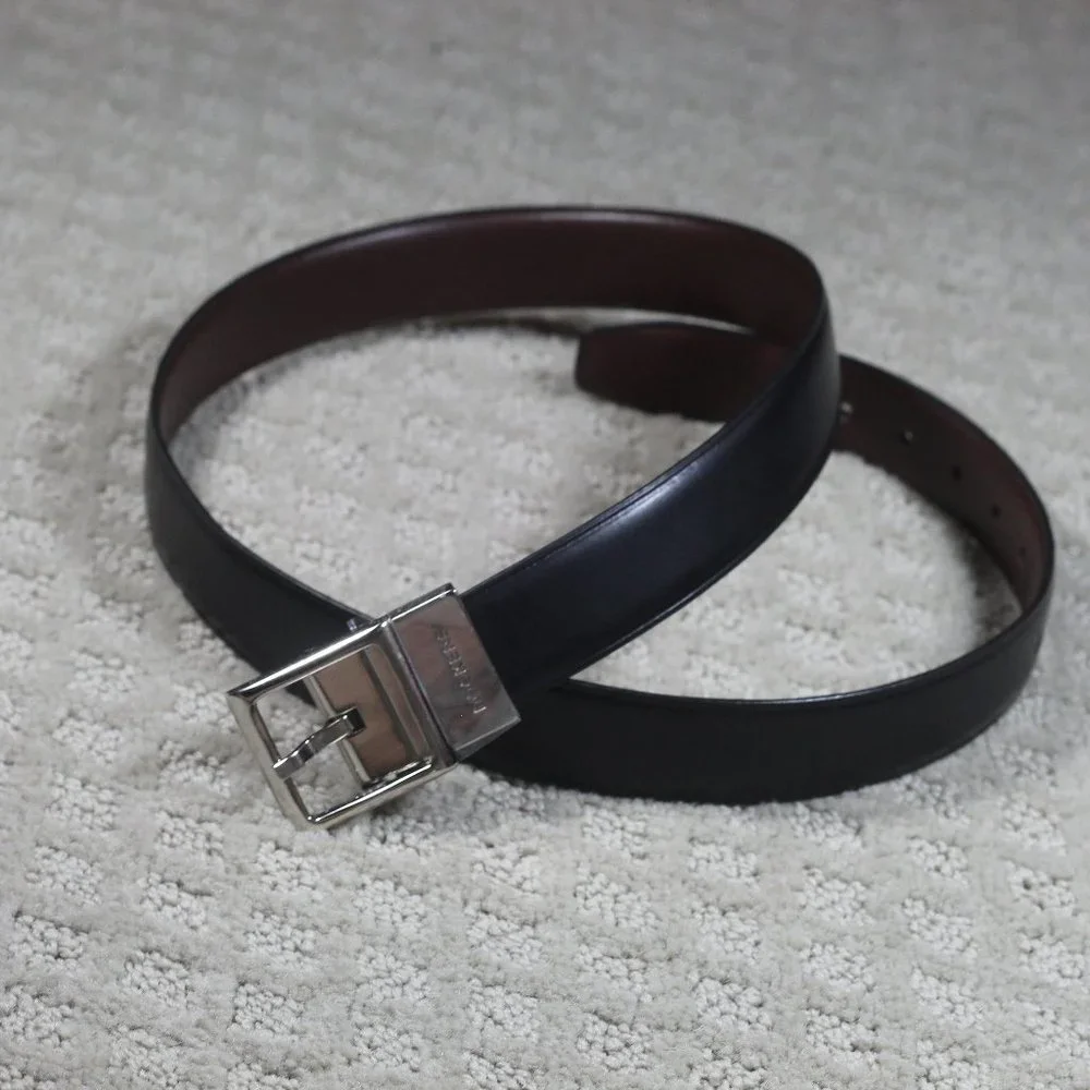 NWOT Dockers Brown/Black Reversible Belt Size: 30 -32